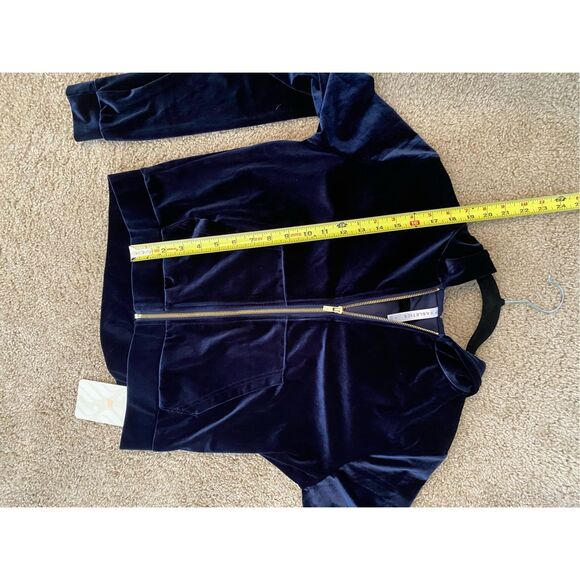 Fabletics NWT Donna Velour Hoodie in Navy Blue, Size Small, MSRP $85 - Picture 7 of 8